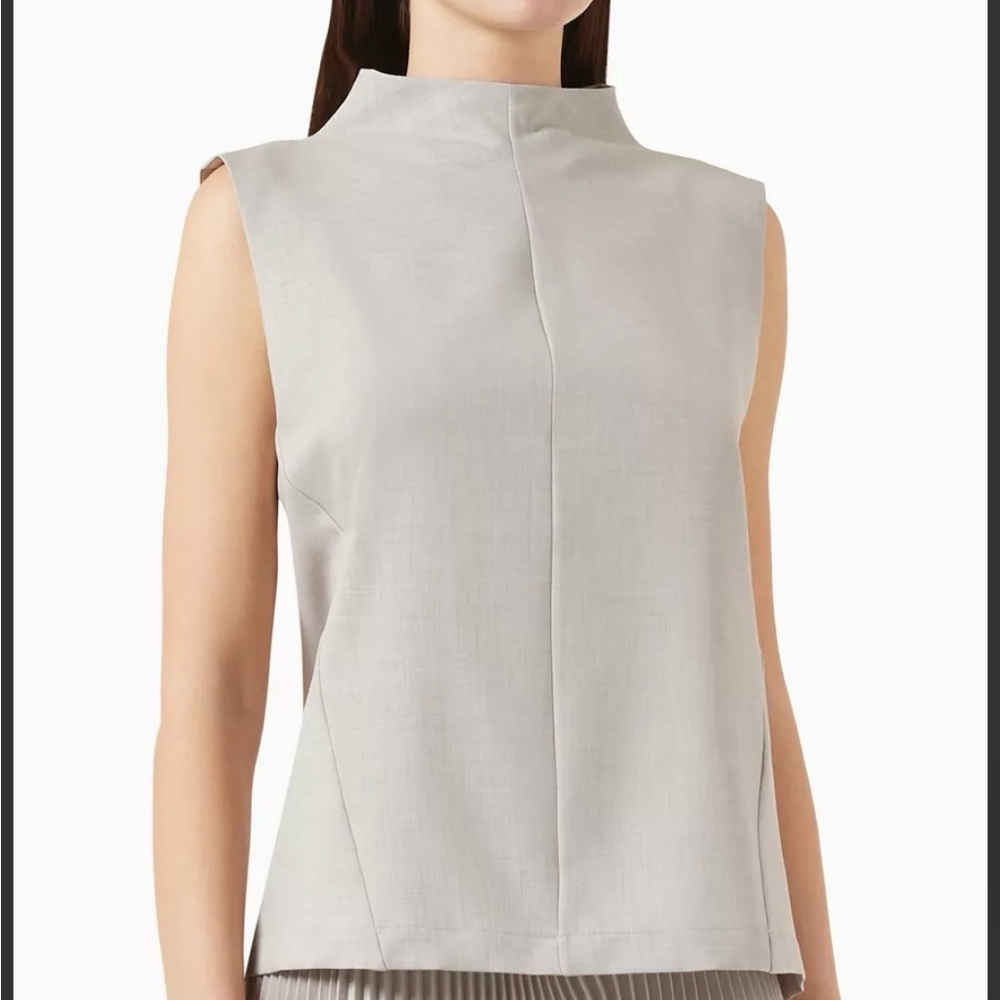 Tory Burch Sleeveless Blouse Light Gray funnel neck Women's size 6